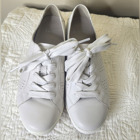 Dansko Orli Perforated Leather Sneakers Gray Lace Up I EU 39 I US 9 - Picture 3 of 11